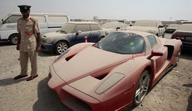 Ferrari Enzo Abandoned In Dubai