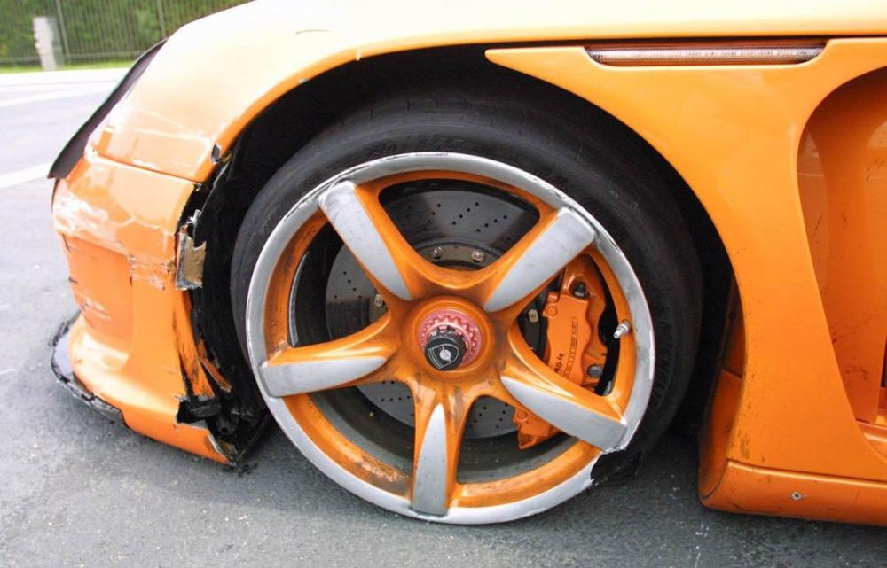 Gemballa Carrera GT Crashed by German Prince Marcus 4