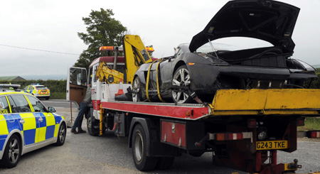 Michael Reader Crashing his Lamborghini